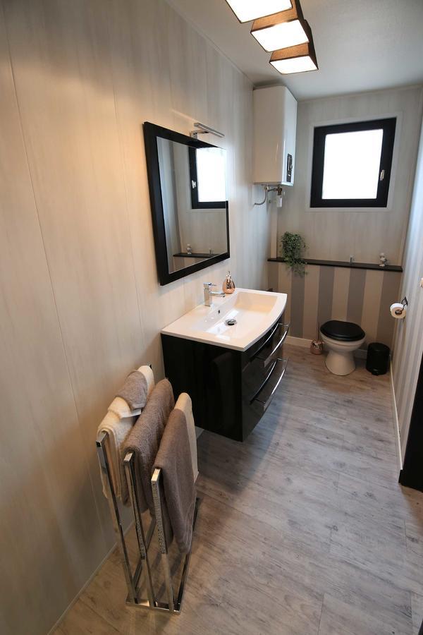Ferienwohnung Le Nid Bord De La Loire Orléans Exterior foto